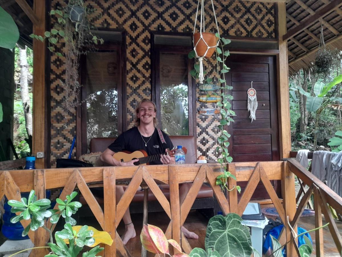 Anik Homestay & Dormy Batukaras 외부 사진